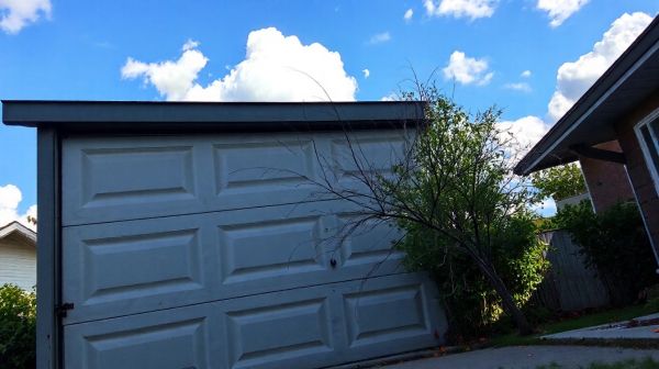 5 conseils pour améliorer l'isolation de votre porte de garage