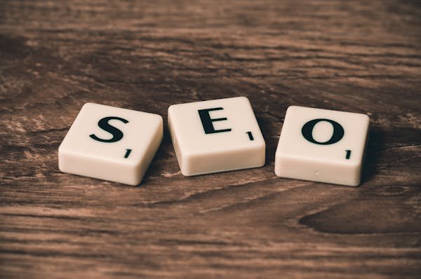 Trouver un consultant seo à paris : boostez votre visibilité
